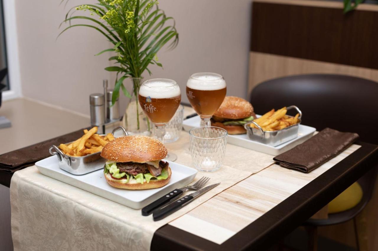 Logis-Hotel & Restaurant Le Carnot Bolbec Kültér fotó